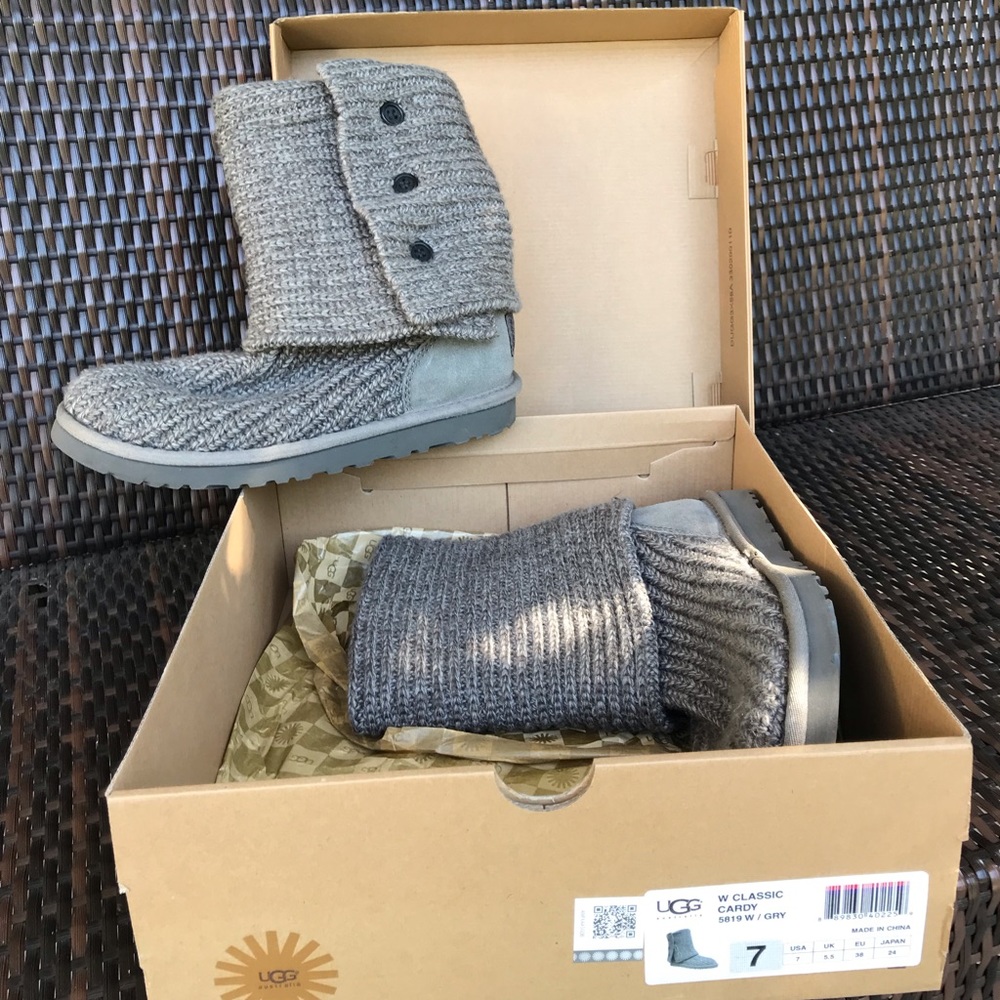 UGG W CLASSIC CARDY 5819 W/GRY Size 7